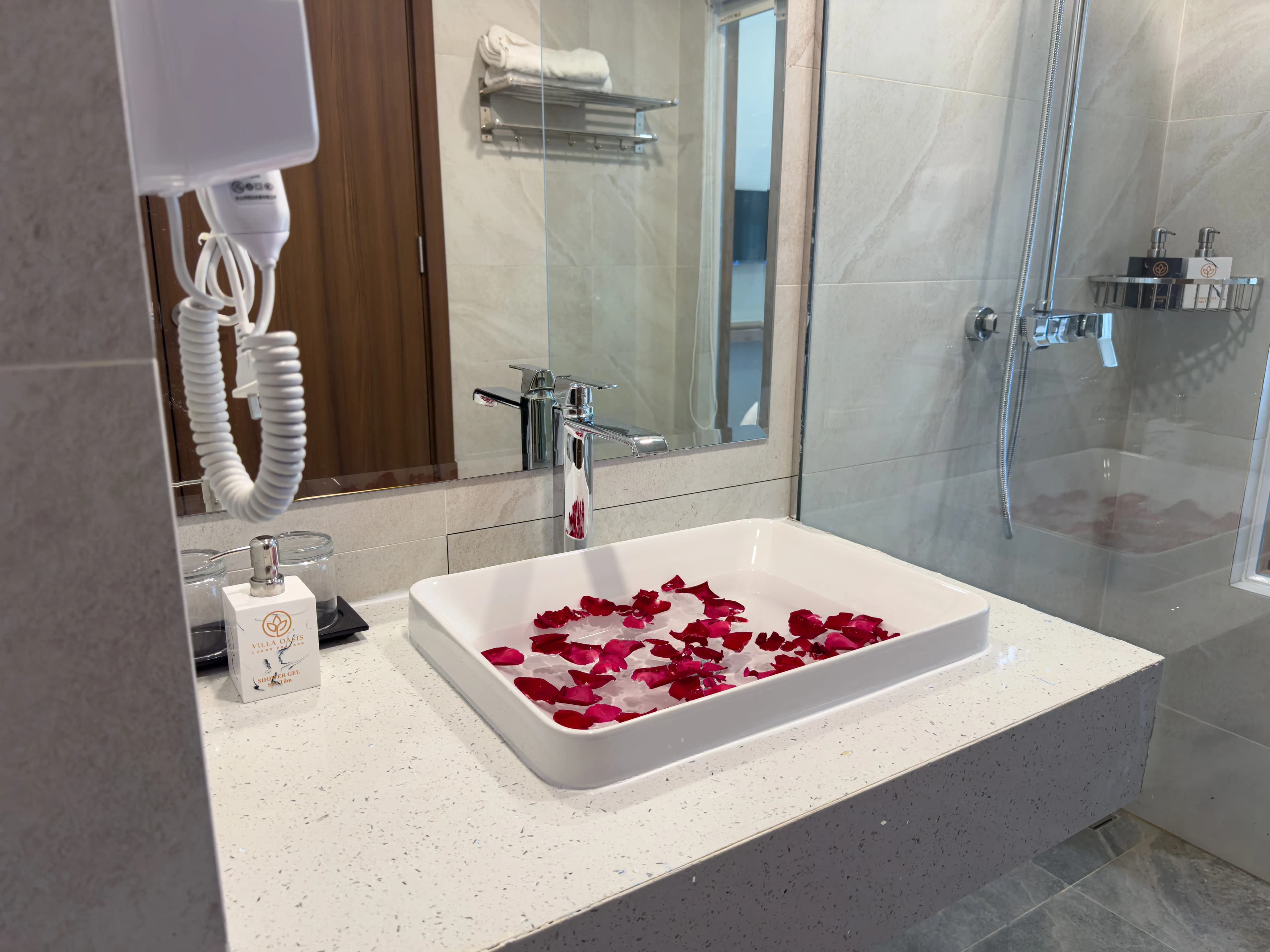 Executive Double With Lake View view 5